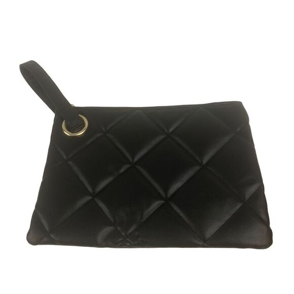 Quilted Vegan Leather wristlet - Picture 1 of 6